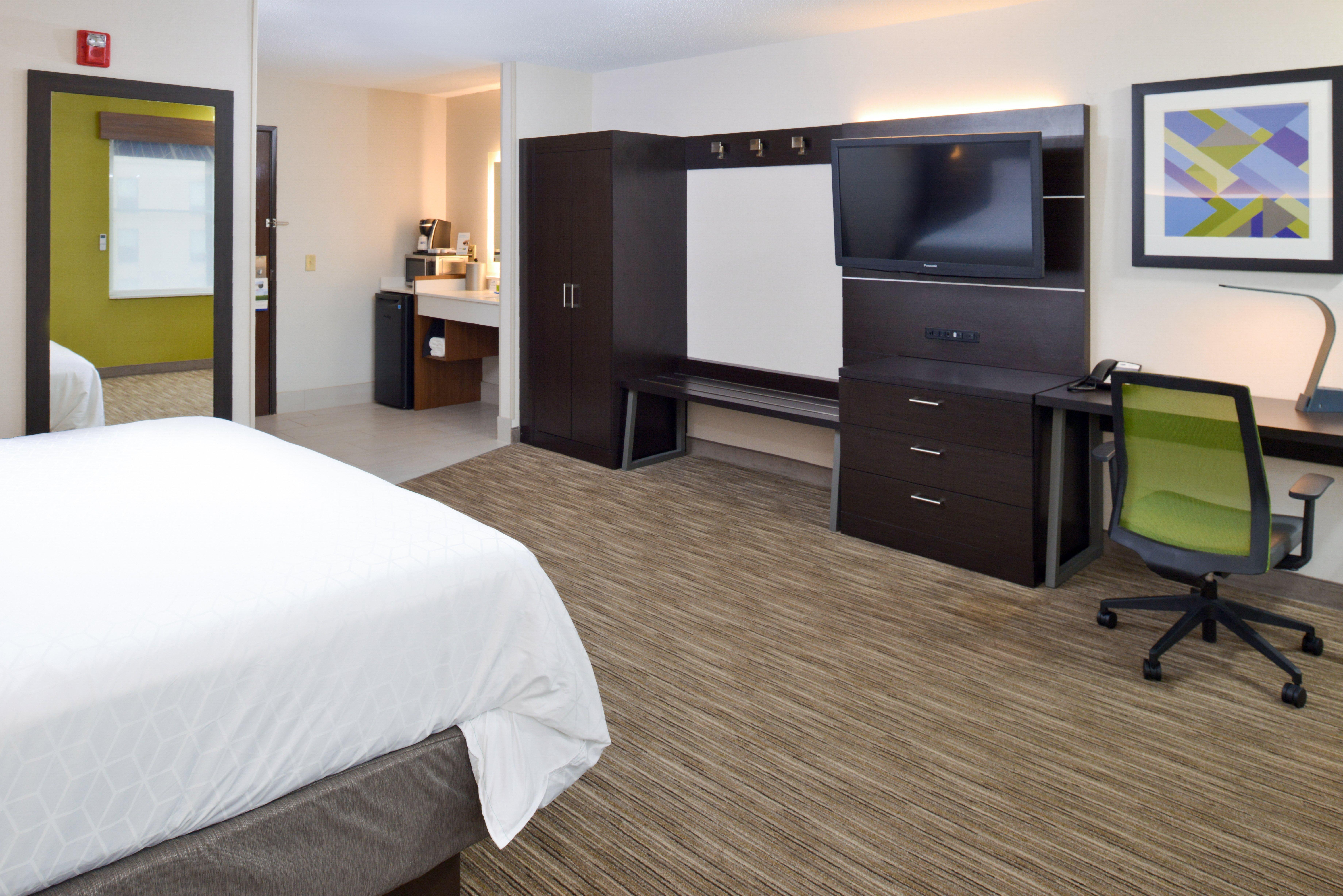 Holiday Inn Express Wixom By Ihg Dış mekan fotoğraf