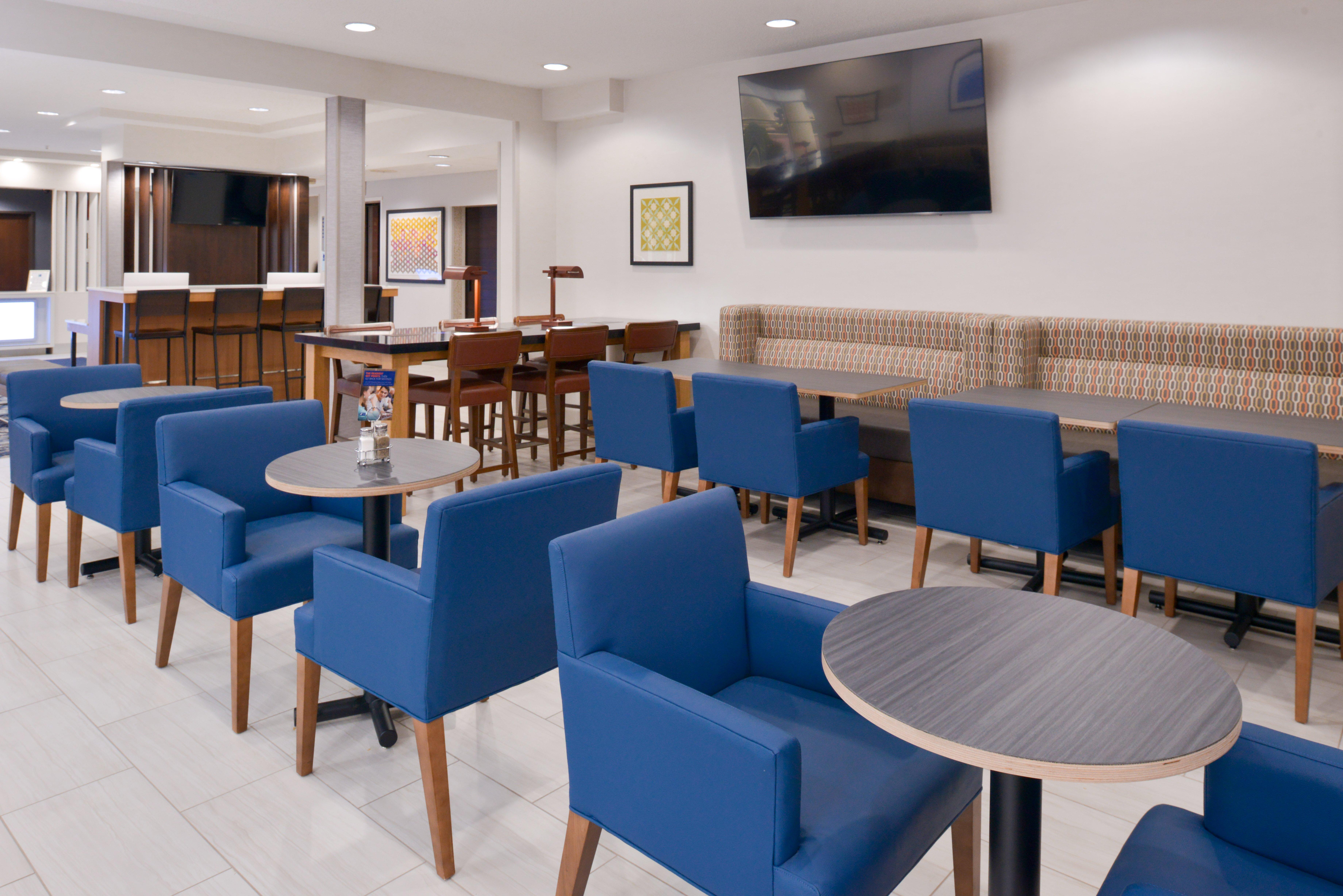 Holiday Inn Express Wixom By Ihg Dış mekan fotoğraf