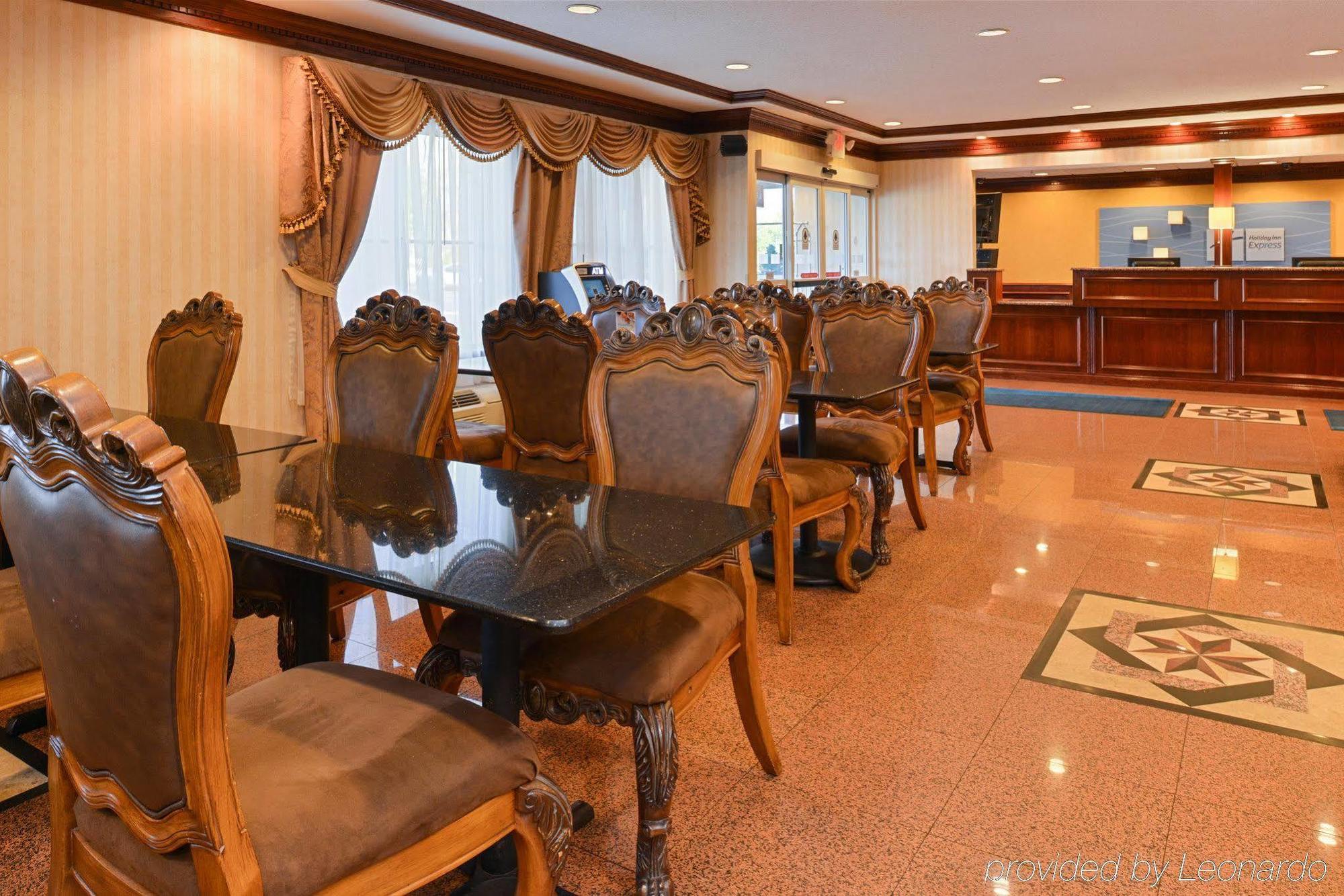 Holiday Inn Express Wixom By Ihg Dış mekan fotoğraf