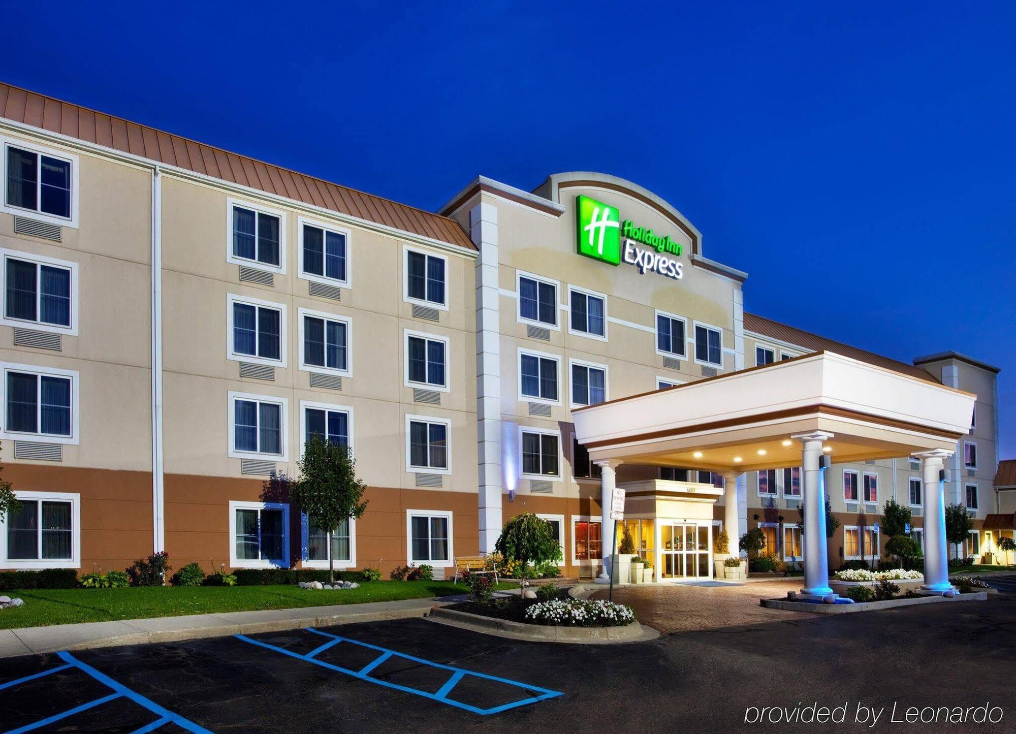 Holiday Inn Express Wixom By Ihg Dış mekan fotoğraf